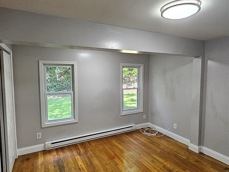 16 Monticello St #1 — Photo 2