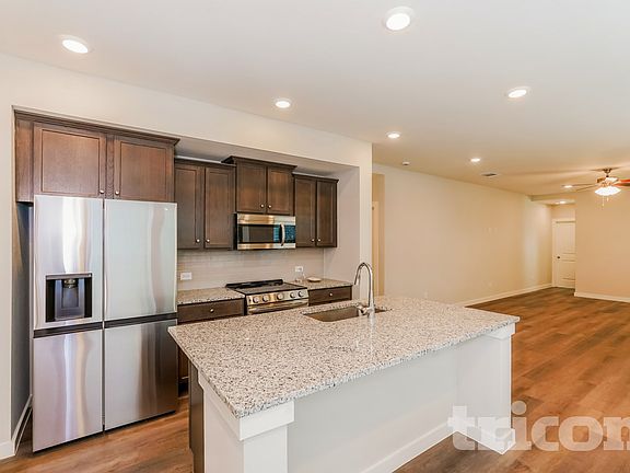 4th image of 2524 Waddill Rivers Way