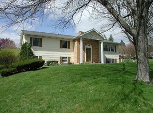 3197 Sylvan Heights Dr, Hollidaysburg, PA