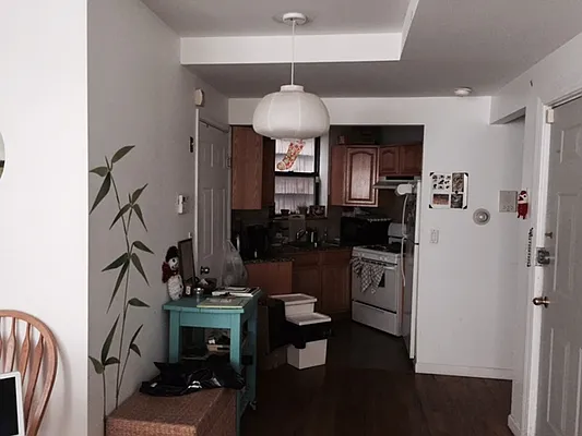 Rented by Premier Metro Realty Corp | media 10