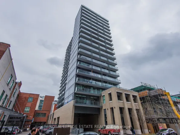 105 George St, Toronto, ON
