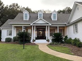 43 Twin Lake Xing, Hattiesburg, MS 39401