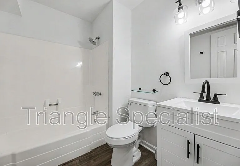 1012 Askham Dr — Photo 14
