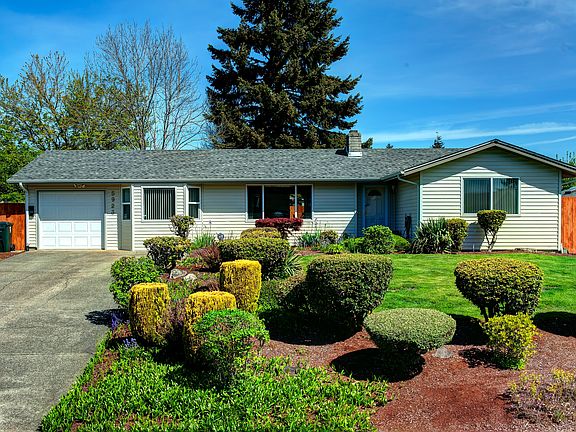 2nd image of 5923 N 28th St