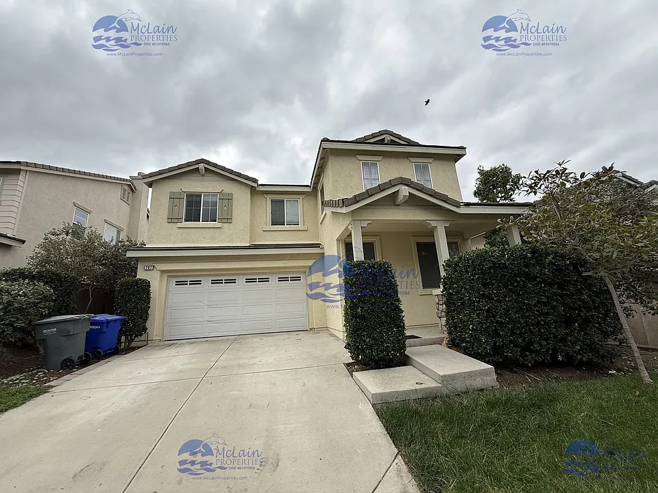 787 Kirkwall Dr