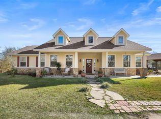 9467 Loop Rd, Bellville, TX 77418