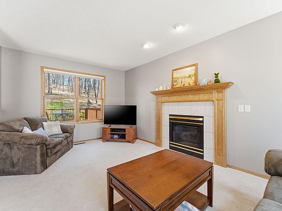 4th image of 4030 Woodhill Ct