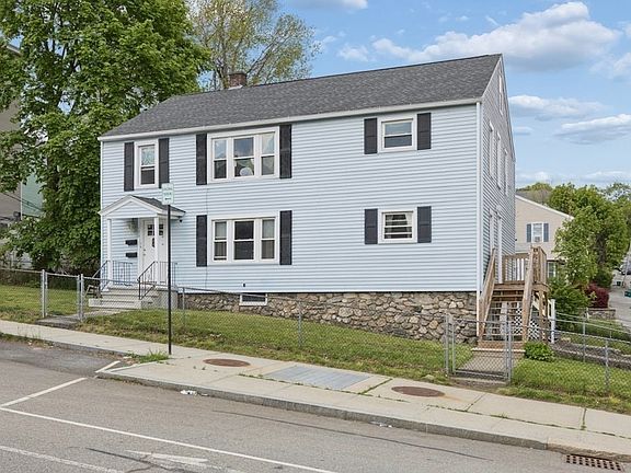 2nd image of 109 Hamilton St