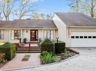 51 Indian Trl, Sanford, NC 27332