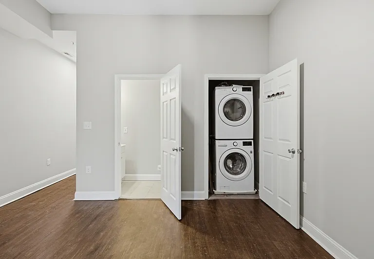 1506 Madison Ave #2 — Photo 7