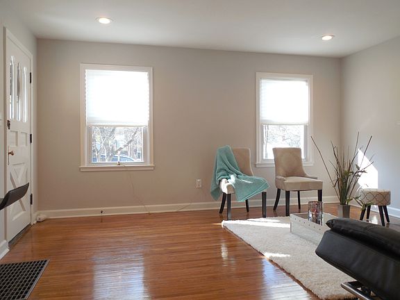 5th image of 234 Leland Ave