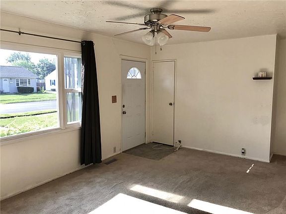 3rd image of 2617 Seminole Dr
