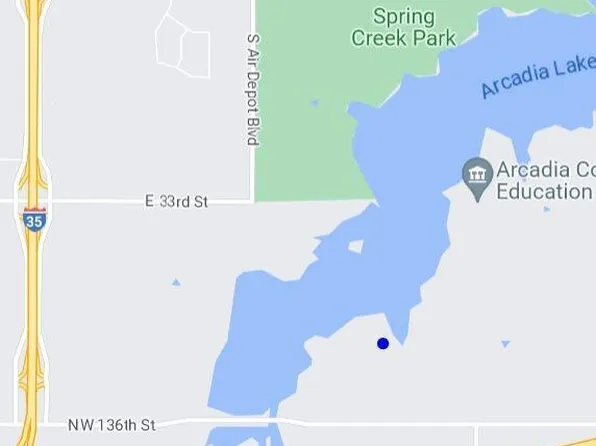 13901 Shoreline Blvd #17, Edmond, OK 73013