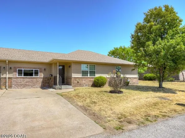 1903 Chris Ln, Joplin, MO 64804
