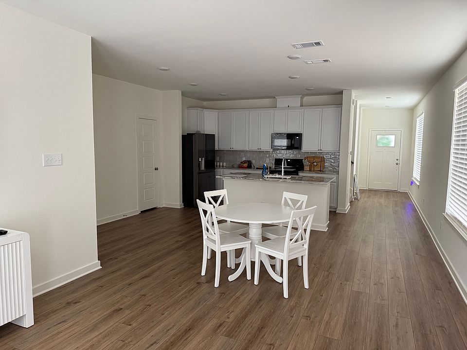 1st image of 1117 Elise Ave #3