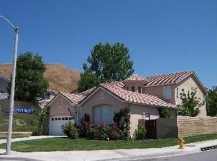 19101 Olympic Crest Dr, Santa Clarita, CA 91351
