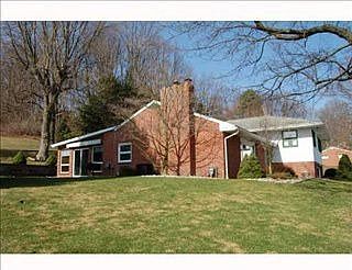 1st image of 102 Franklin Dr