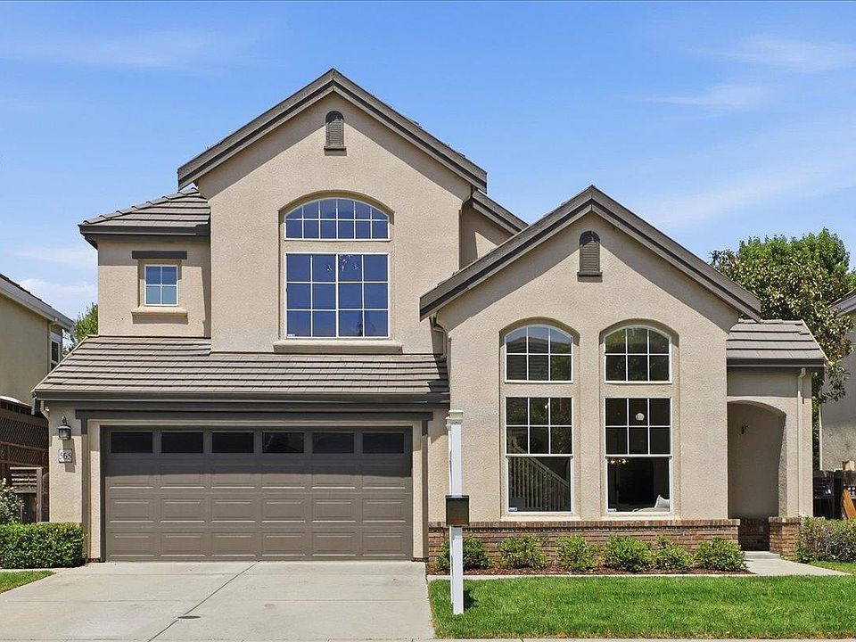 1st image of 565 Cherrywood Dr