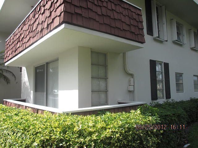2nd image of 2951 S Palm Aire Dr APT 101