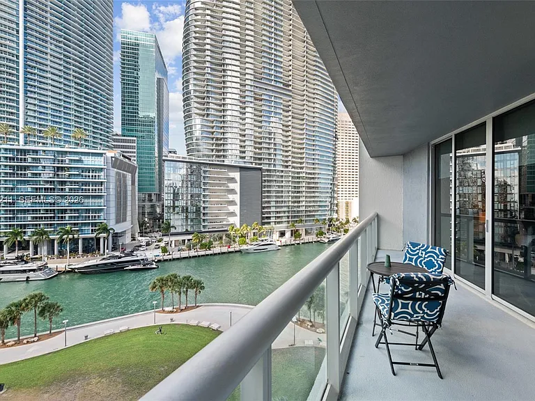 465 Brickell Ave #904 — Photo 16