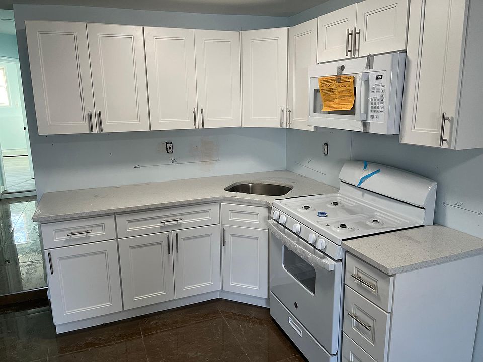 Kitchen, with new granite countertops