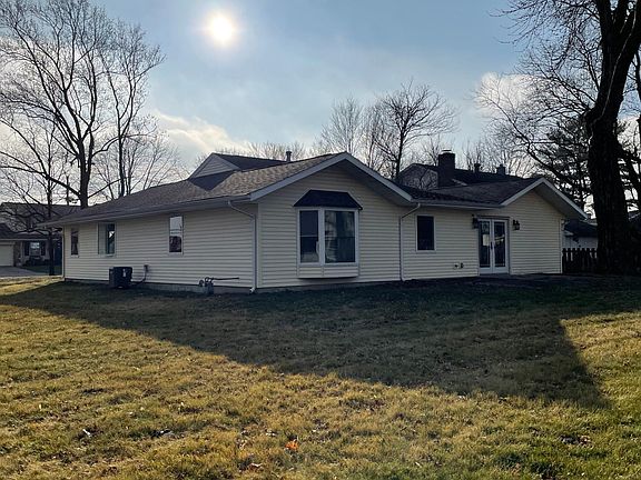 Large corner lot