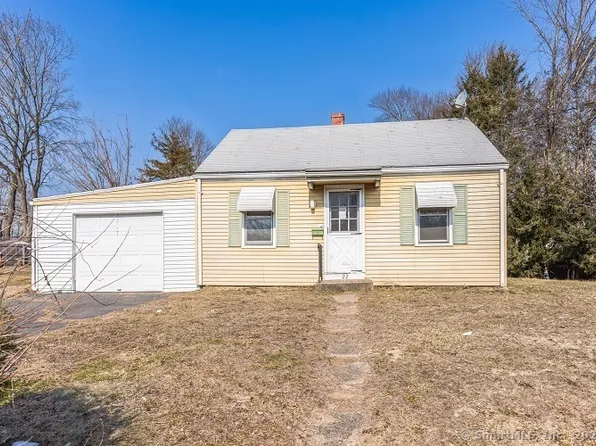 22 Norwich Lane, East Hartford, CT 06118