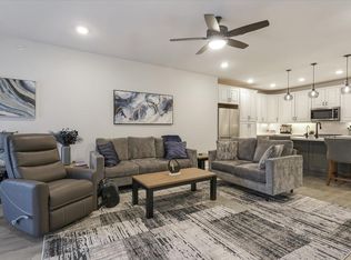 6804 Westview Dr #3305, Houston, TX 77055