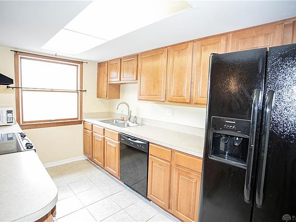 5th image of 1422 Crown Point Ct