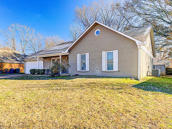 2nd image of 4178 Old Village Ln