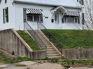 1115 Jackson St, Quincy, IL 62301
