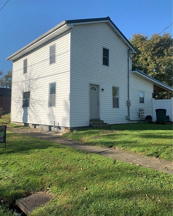 1st image of 9316 12th St