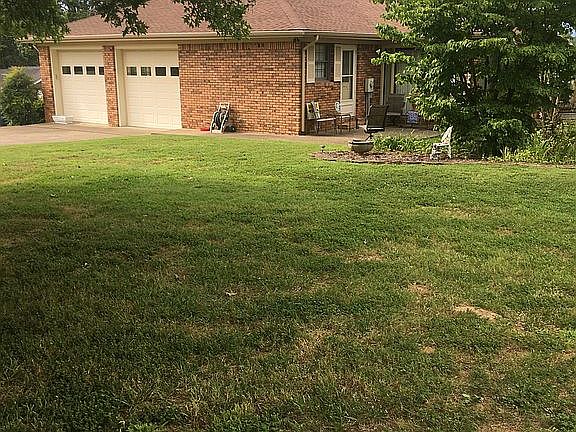 2nd image of 103 Thomas Ct