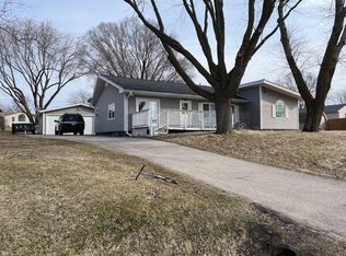 W2744 Schams Ave, La Crosse, WI 54601