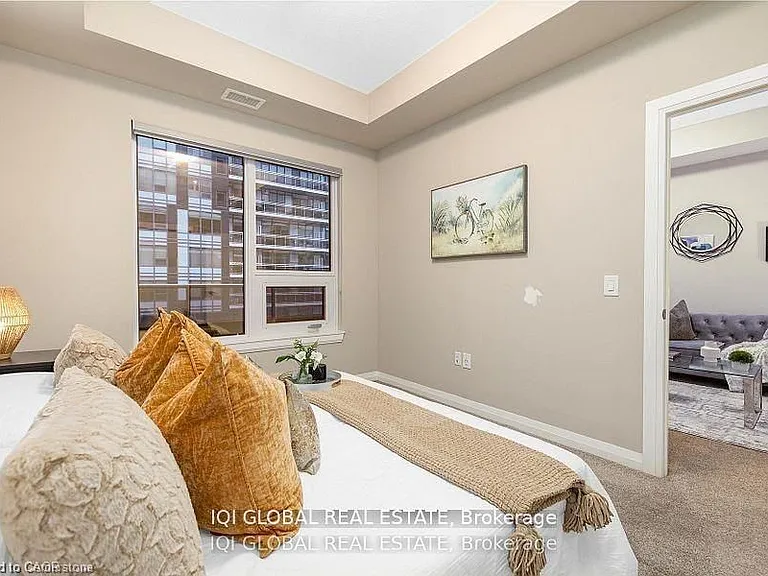 73 Arthur St N #512 — Photo 11