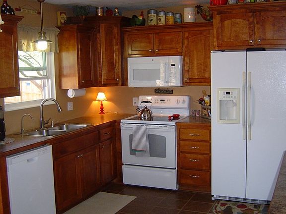 3rd image of 309 Concord Cir