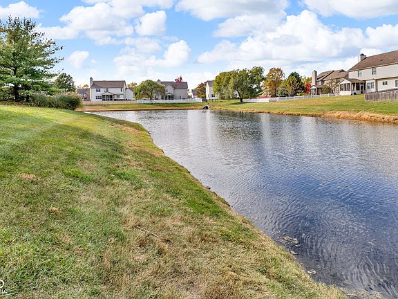 4th image of 8626 Golden Falls Cir