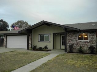 2829 W Victor Ave, Visalia, CA 93277