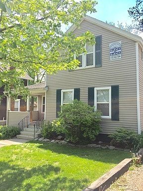 2nd image of 511 Emmet St APT 1