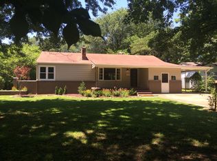 2545 S Glenwood Ter, Springfield, MO 65804