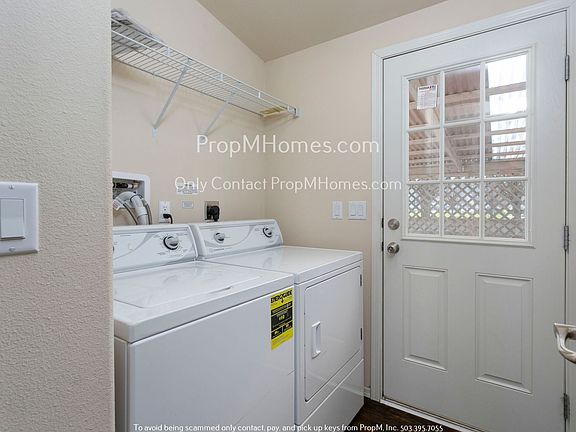 4th image of 13163 SE Highway 212 Unit 1