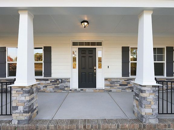 3rd image of 625 Watauga Lane #572