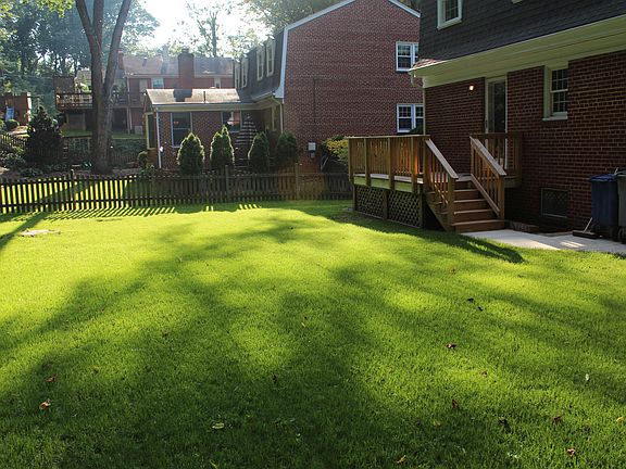 5th image of 6527 Oakwood Dr
