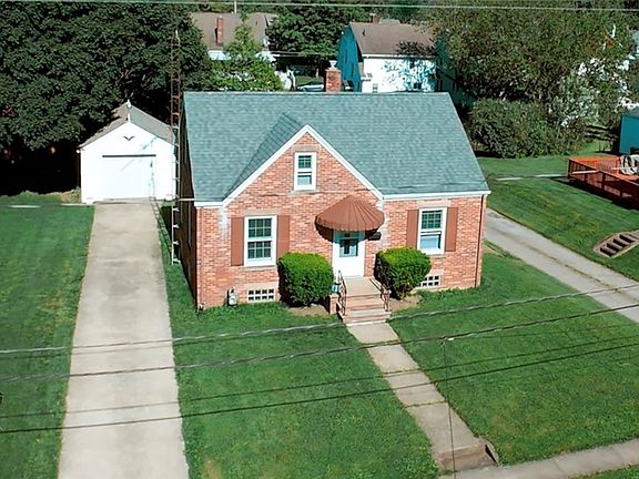 3rd image of 2414 Watson Ave