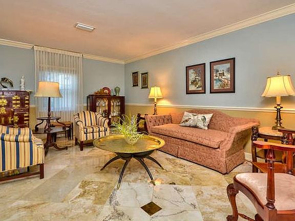 3rd image of 2930 W Bayshore Ct