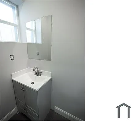 3230 Fontain St — Photo 6