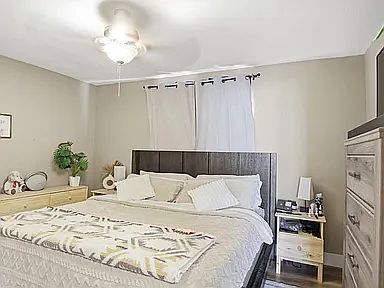 4th image of 534 Ripona Ave