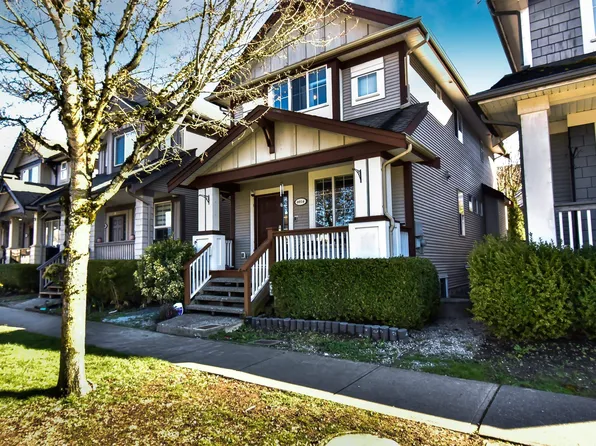 6914 190th St, Surrey, BC V4N 5P1