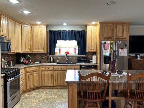 5th image of 124 Woodcreek Blvd #13