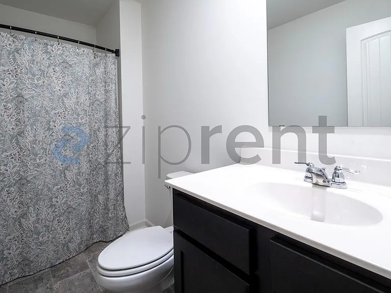 22693 Joselyn Green Dr — Photo 20
